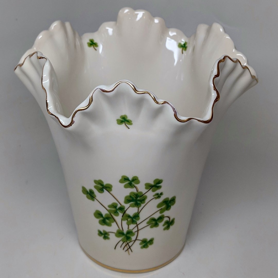 Ivory Ruffle Vase With Shamrocks ~ Medium