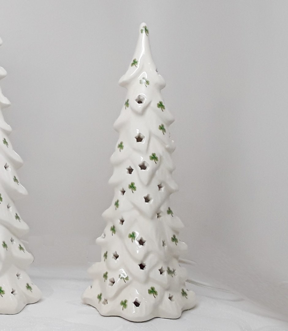 Light Up Shamrock Christmas Tree ~ Skinny Pencil Style